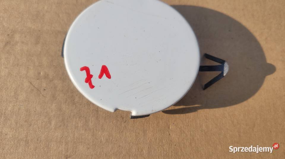 DACIA DOKKER ZAŚLEPKA HAKA ZDERZAKA PRZÓD Ruda Śląska sprzedam