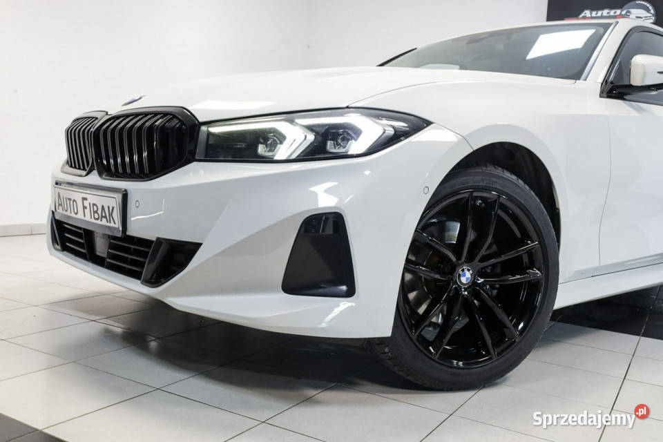 BMW 320 LCISalon Konstantynów Łódzki