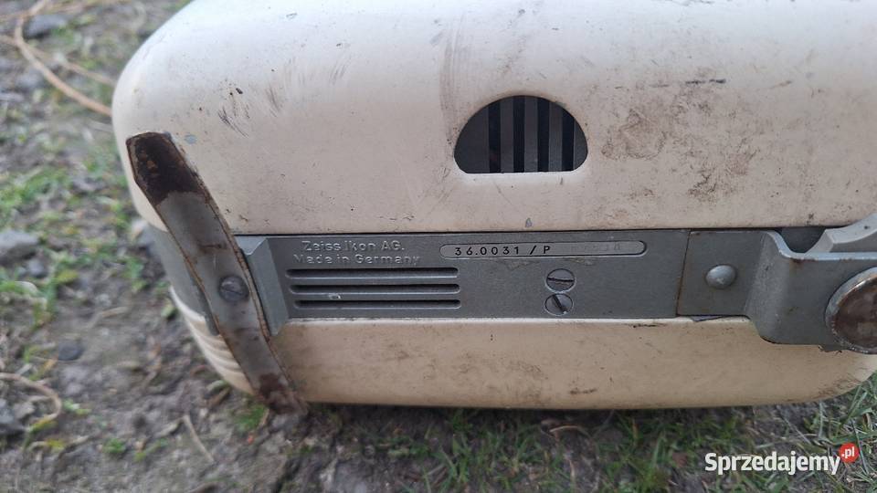 Projekror Zeiss Ikon łódzkie Raczyn