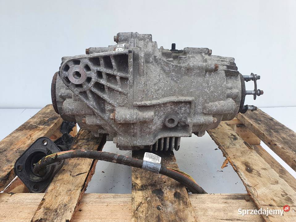 BMW X6 E71 X5 30 D TYLNY MOST TYŁ DYFER 7586025