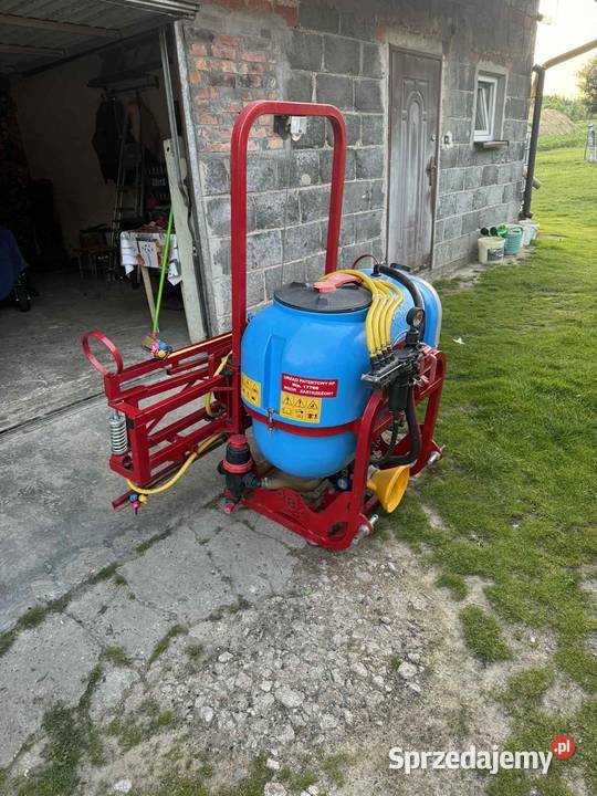 Opryskiwacz polowy zawieszany Biradzki 200L Opryskiwacze Przemyśl