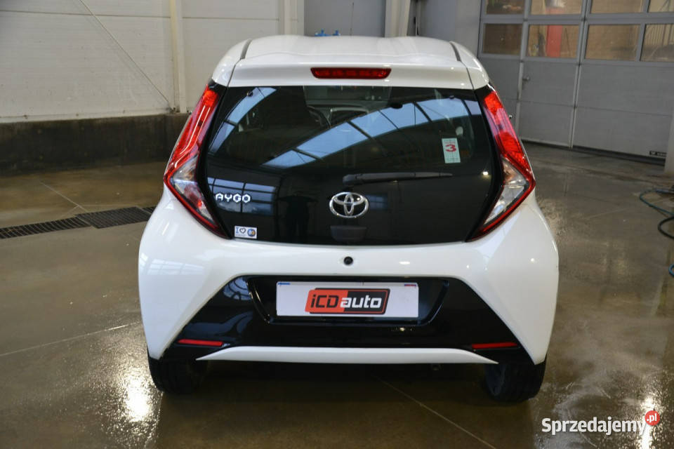 Toyota Aygo 10 benzyna 72 klimatyzacja tablet Kęty