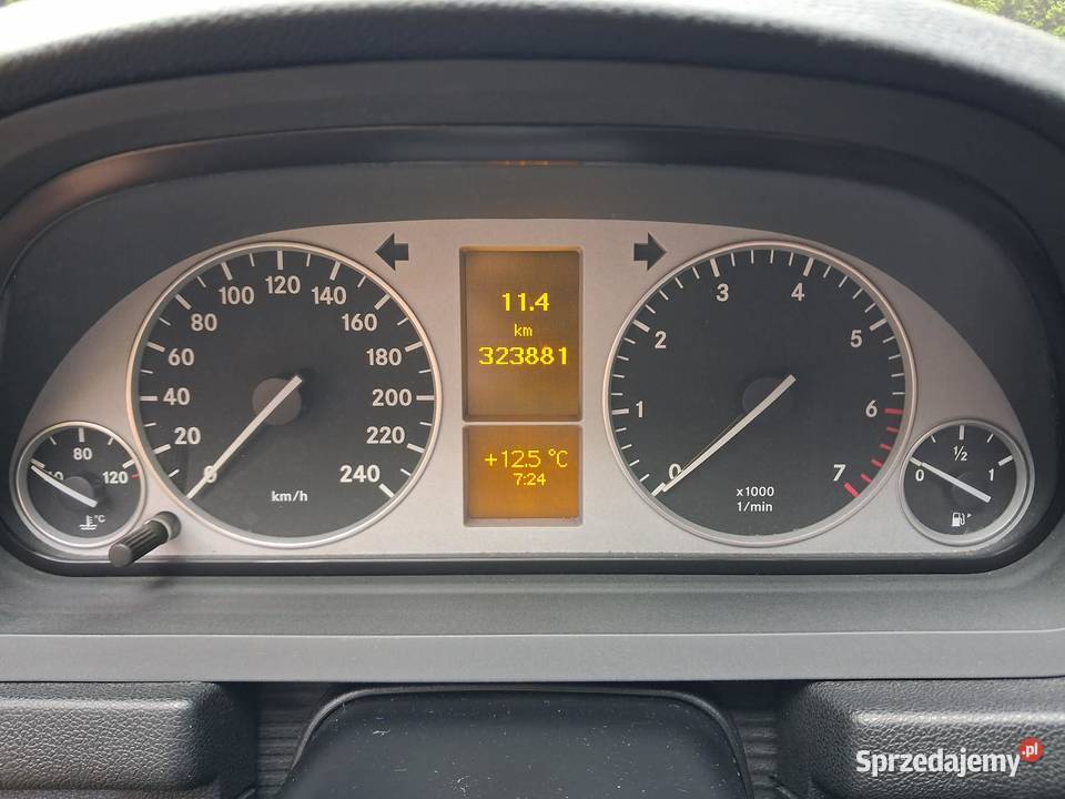 MercedesBenz B180 BlueEFFICIENCY łódzkie