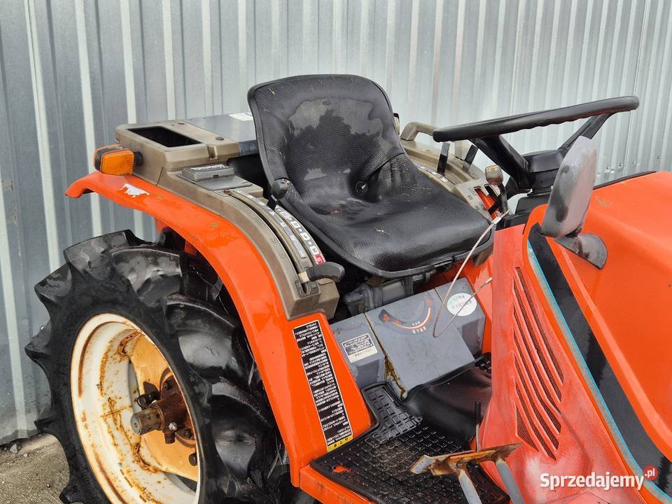 Traktorek traktor KUBOTA B52D 15 44 Małuszyn