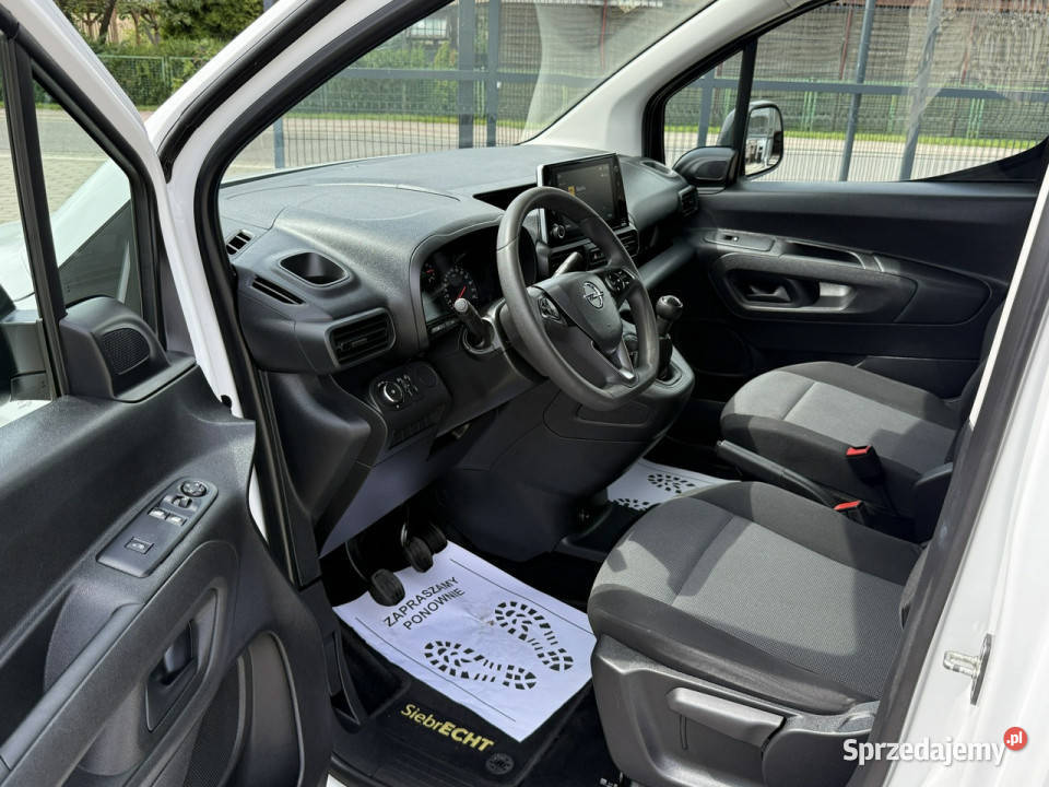 Opel Combo naviklimasuper stanz Niemiec ESP Dąbrowa