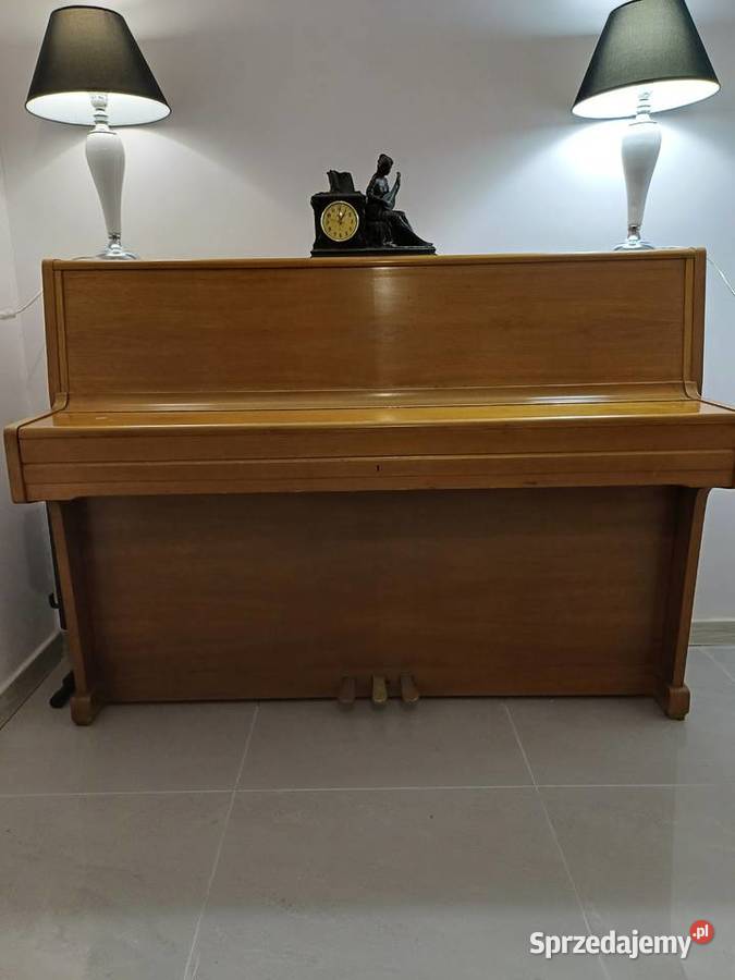Pianino renomowanej marki Fritz Kuhla Dęblin