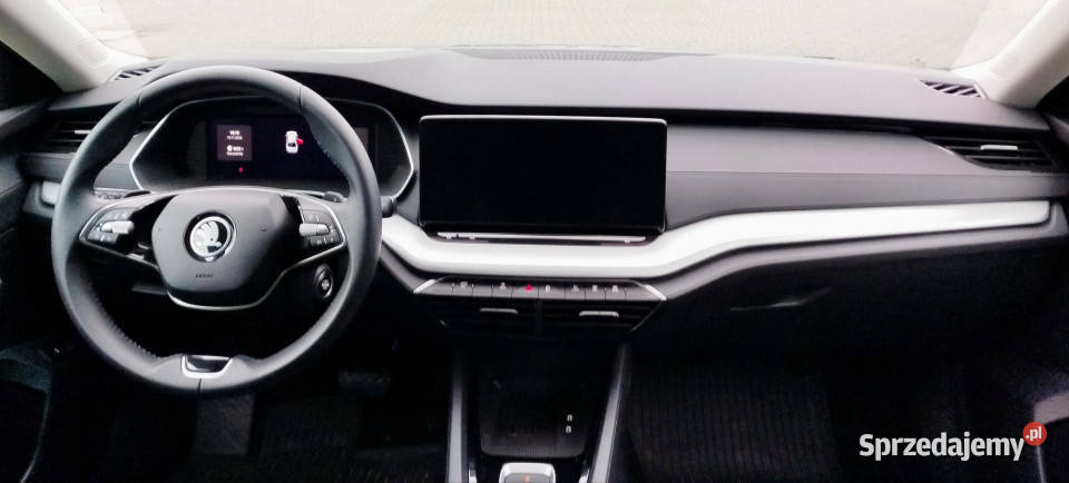 Skoda Octavia nowa 15 eTSI DSG światła do jazdy dziennej Škoda Dąbrowa Górnicza
