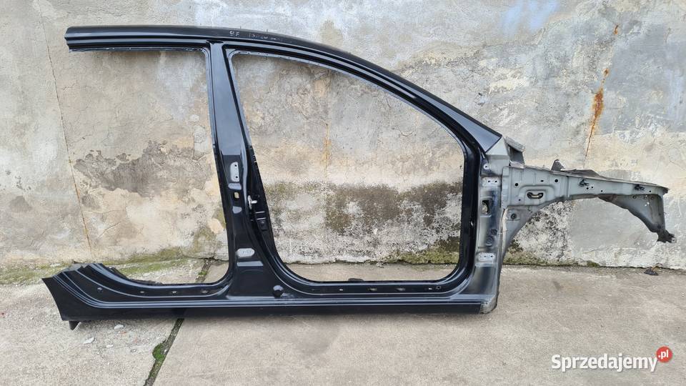 Hyundai I30 cw 1 prawy próg słupek podłużnica dolnośląskie Legnica