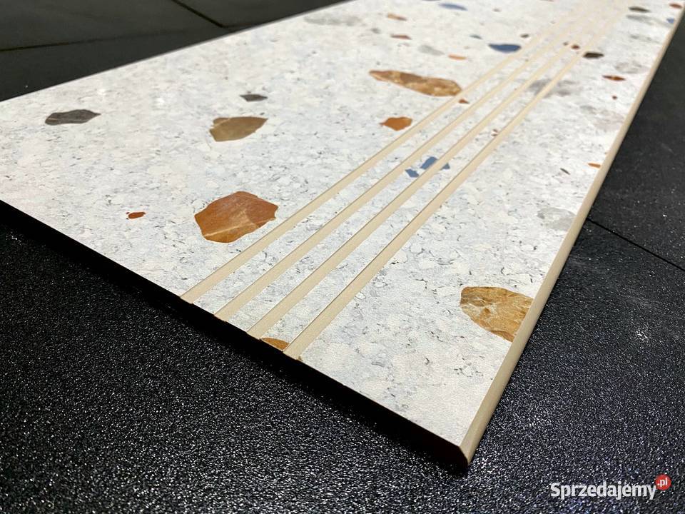 Płytki na schody 100x30 biały beton Lastryko Łask