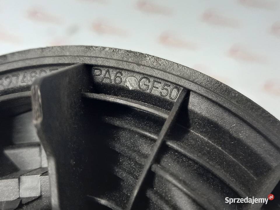 VW GOLF VI 10r klamka klapy tył 3C5827469E osobowe Klamki świętokrzyskie Kielce