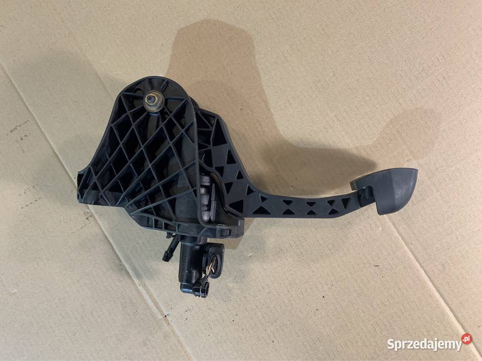 1K0721796E pedał sprzęgła pompka vw golf V 5 Rok produkcji 2005 Szczecin