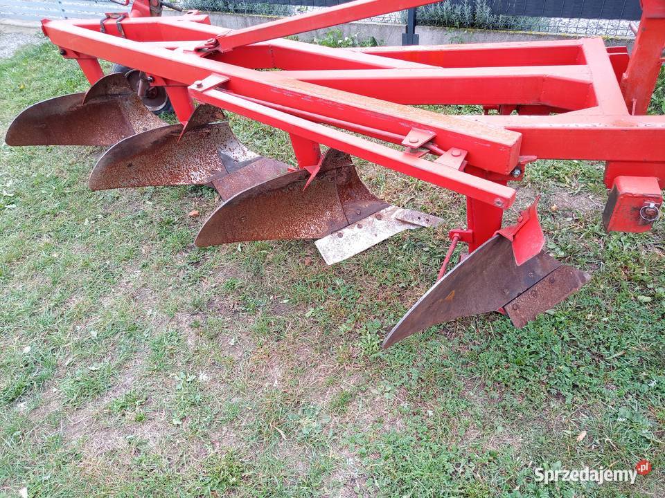 PŁUGI 4x40 wysokie słupice zrywalne AWEMAK nieuszkodzony lubelskie Czemierniki sprzedam