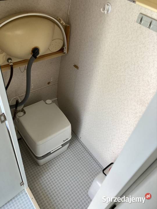 Przyczepa z przedsionkiem zarejestrowana Kielce