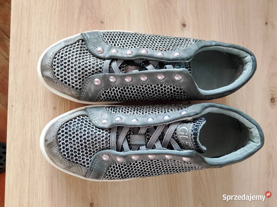Buty damskie Guess świętokrzyskie