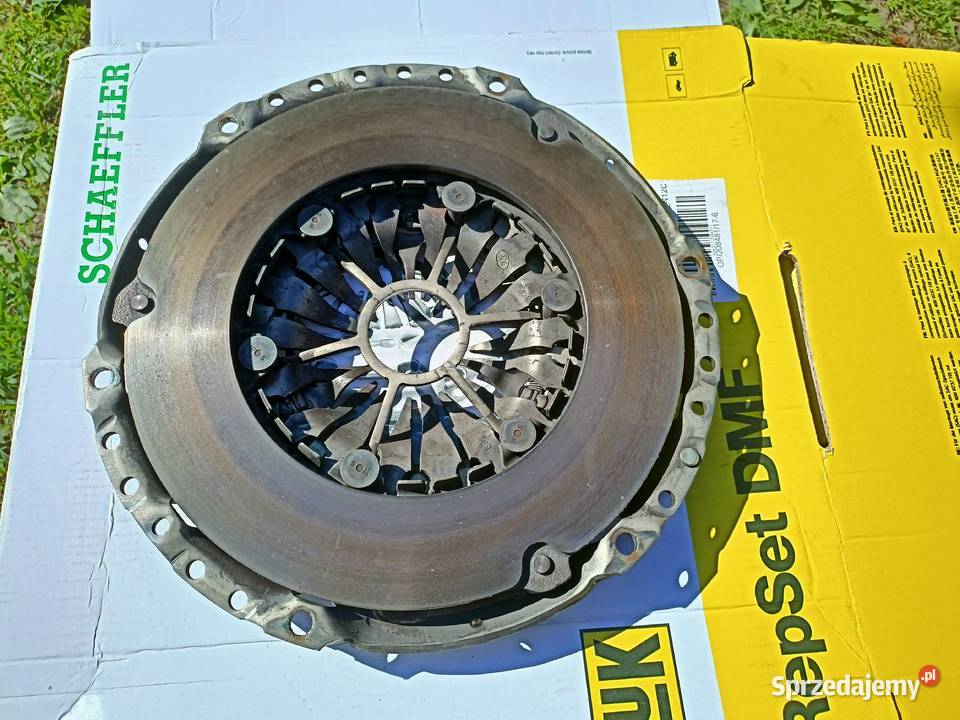 Sprzedam docisk i tarcze Opel Astra J 17 cdti Maków Mazowiecki