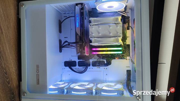 Komputer stacjonarny NA GWARANCJI RTX 4070 AMD 5 Midi Tower śląskie Siemianowice Śląskie sprzedam