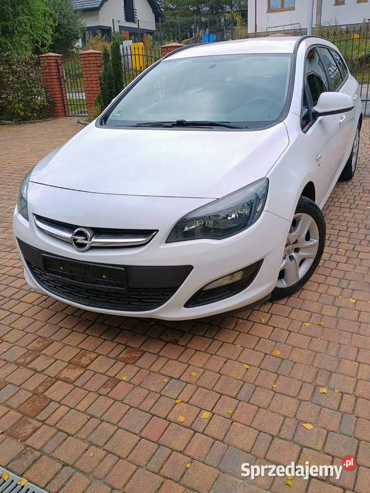 Opel Astra 16 CDTI 2014r Poznań