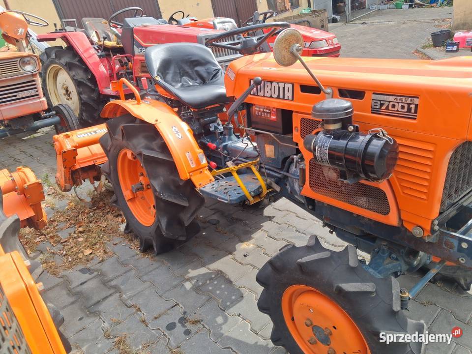 Kubota B7000 4x4