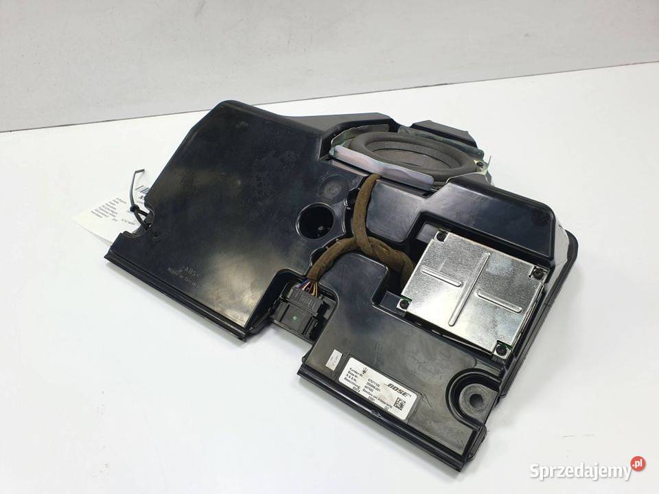 SUBWOOFER MASERATI GRANTURISMO MC Sport Line Lipno