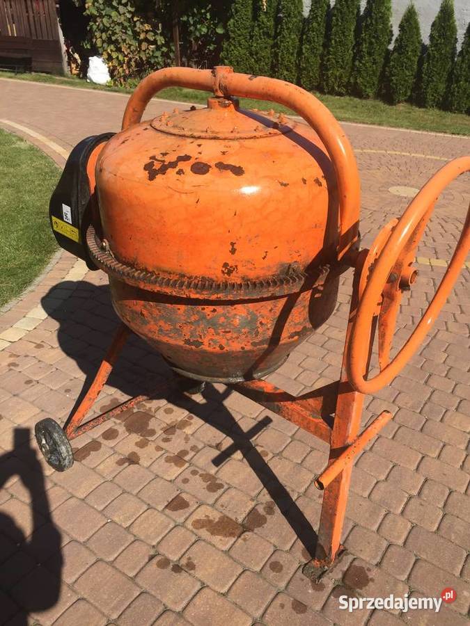 Betoniarka 230V 130 litrówb stan