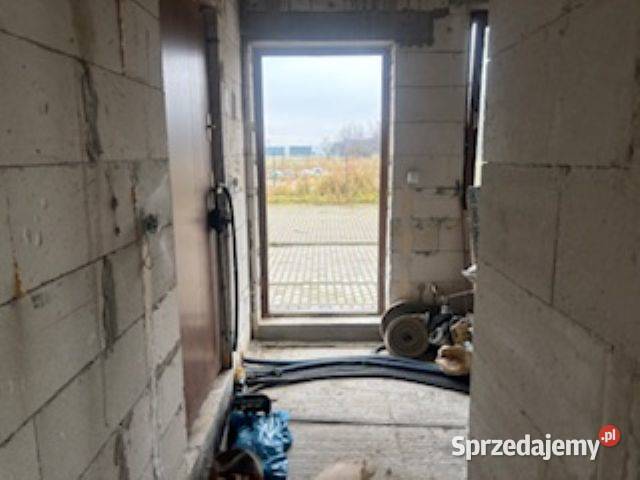 Syndyk sprzeda 12 udziału w budynkuhali Tychy Piętro 1 Sprzedaż