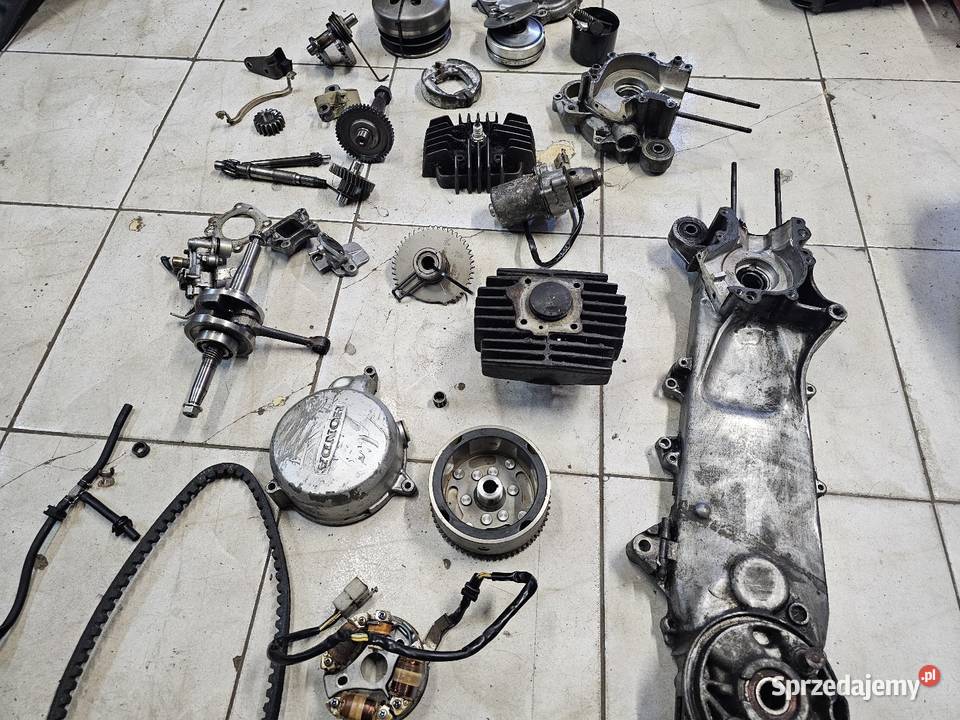 Honda PX 50 silnik części PXR 50 wał kapa Jelenia Góra