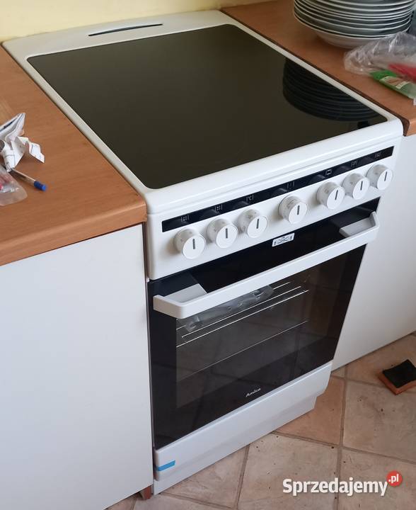 Kuchenka elektryczna z piekarnikiem Amica Kuchenki i piekarniki Wrocław