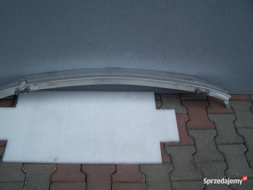 Mercedes W246 belka zderzaka Pszów