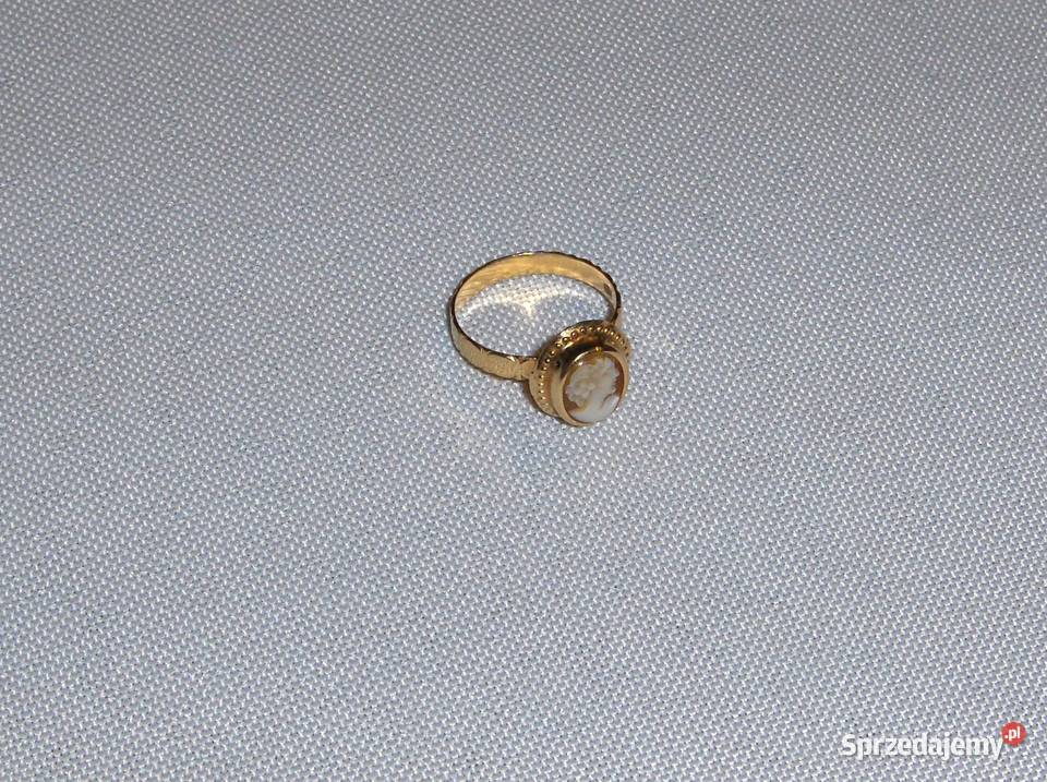 Złoty 18K pierścionek z kameą R14 25 g Łódź