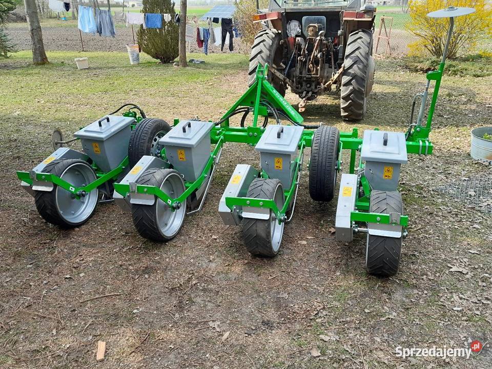 Siewnik do kukurydzy bomet sarpens Świnice Warckie
