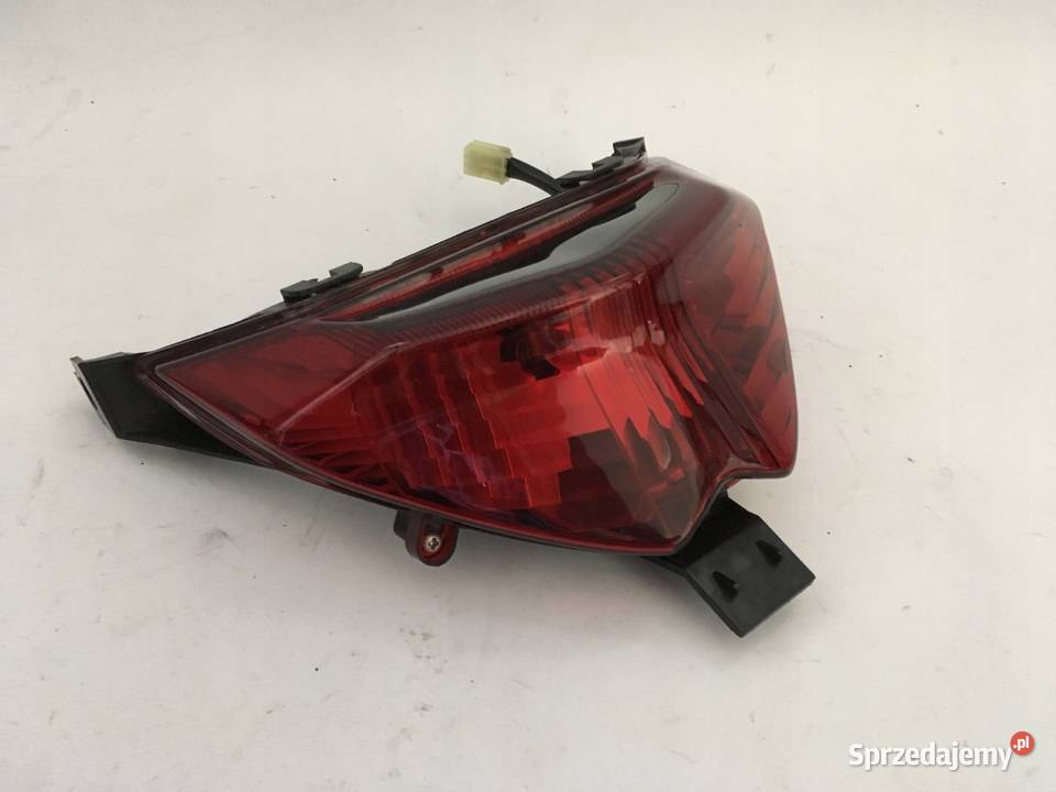 SUZUKI GSF 1200 N BANDIT 0506 Lampa tył tylna sprzedam