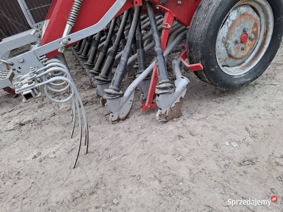 Sprzedam siewnik zbożowy Maszyny rolnicze Chrząchów