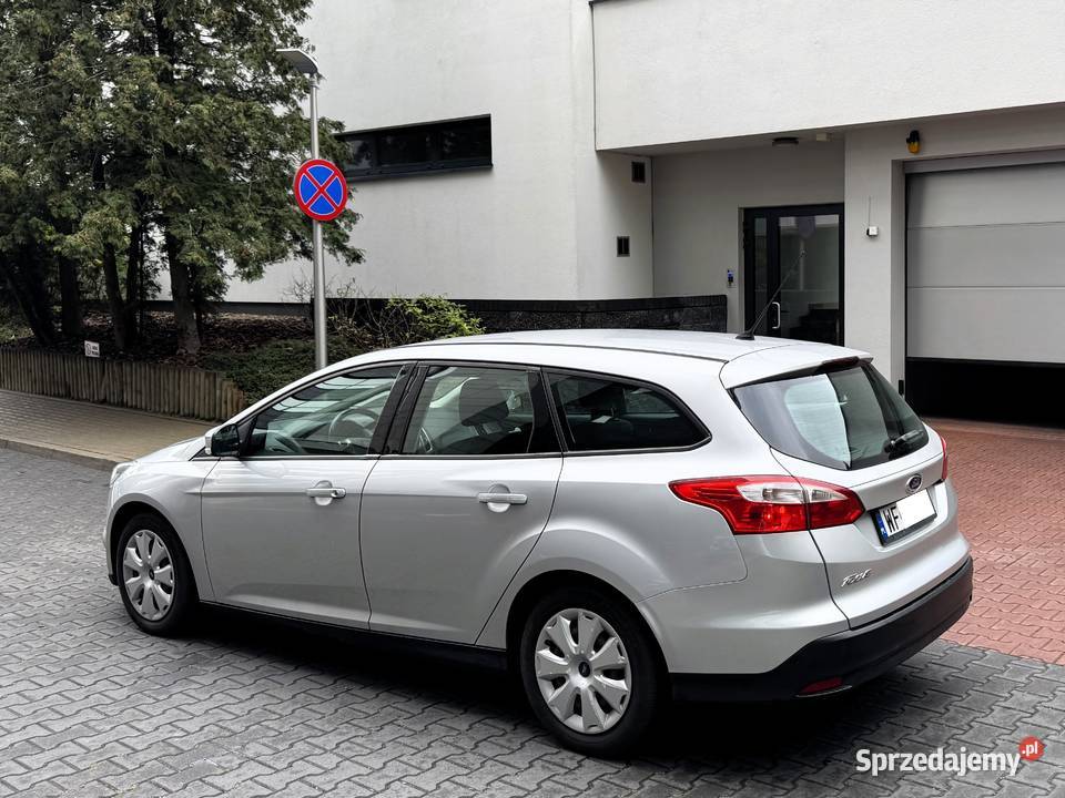 Focus Salonowy stan srebrny Warszawa