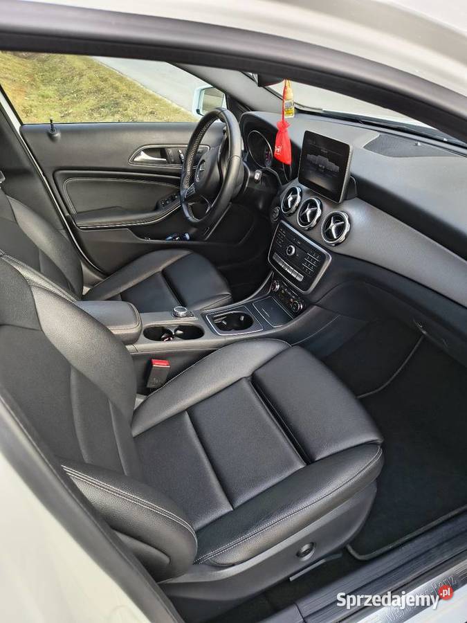 MercedesBenz GLA 250 Dębica