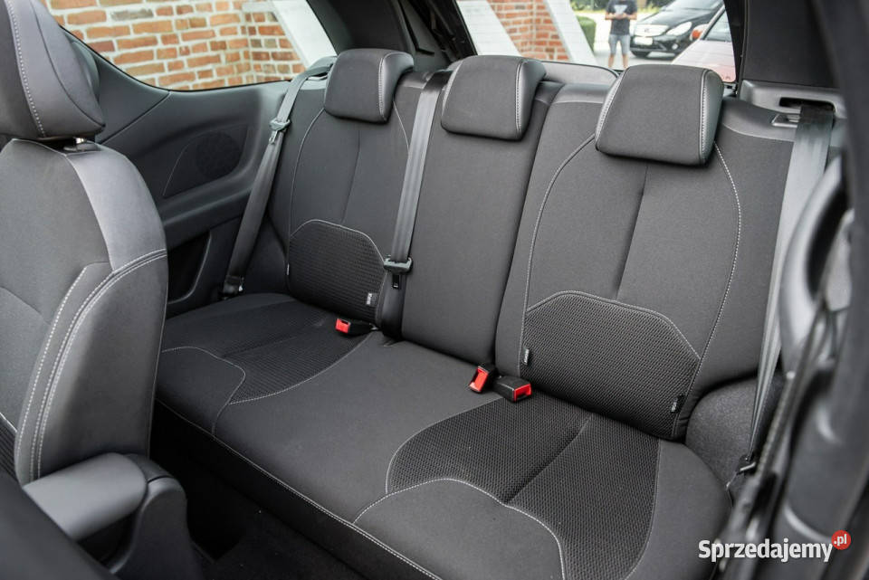 Citroen DS3 Cabrio 16VTi 120 SoChic 112 Super szary