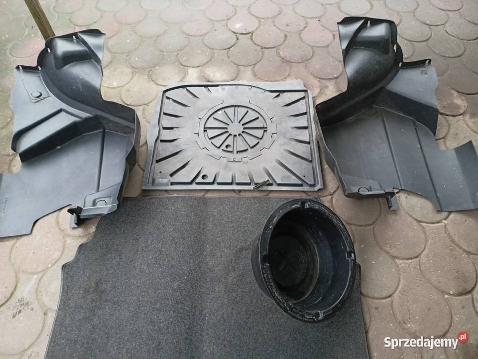 Mercedes 190 wyposażenie bagażnika pokrywa miska