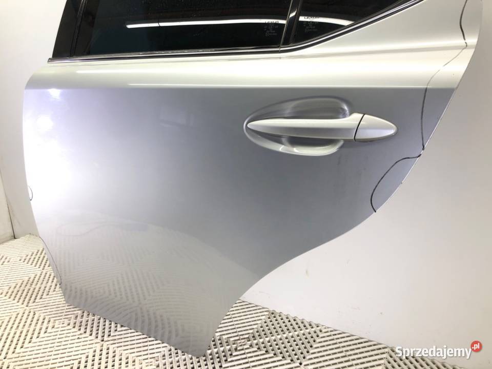 DRZWI LEWY TYŁ LEXUS IS SedanLimuzyna 0513