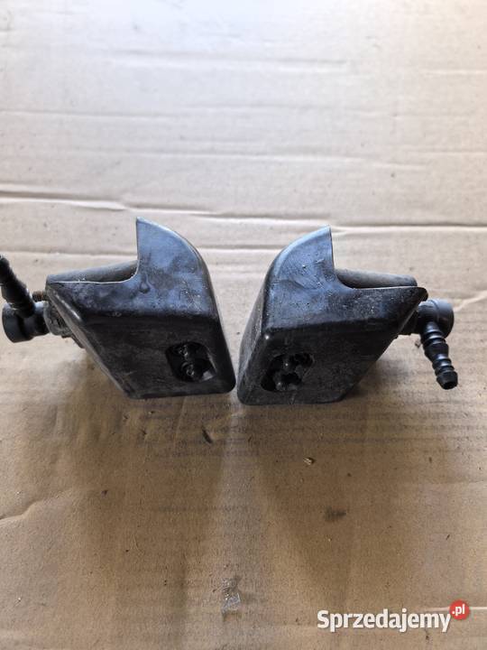 Spryskiwacze lamp Audi 100 200 C2 C3 typ 43 typ Motoryzacja Mościska