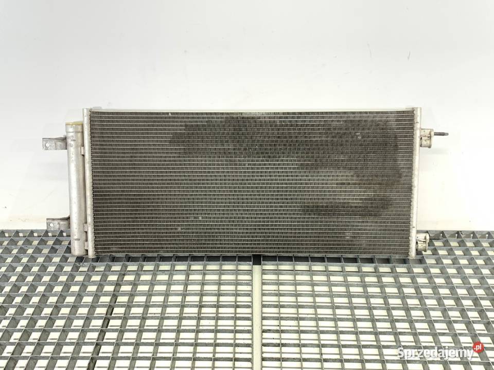 CHŁODNICA KLIMATYZACJI OPEL ASTRA K 14 150 Wentylatory chłodnic klimatyzacji