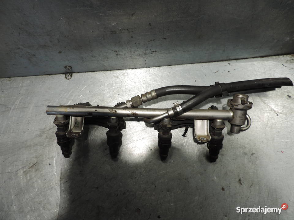 LISTWA WTRYSKOWA AUDI A4 B5 18T Nowy Sącz