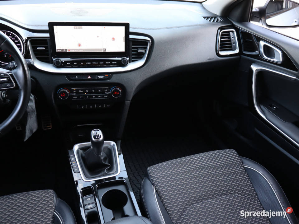 Kia Ceed 15 TGDI Bielany Wrocławskie