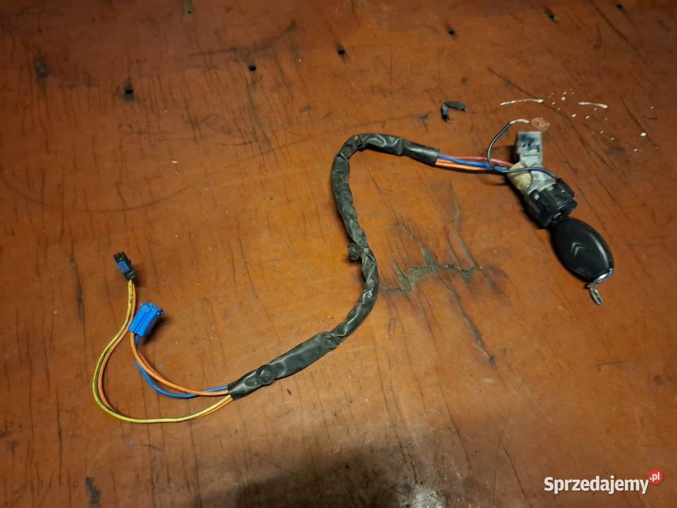 Stacyjka kluczyk antena immobilisera Citroen C5 Rok produkcji 2001 małopolskie Przyborów