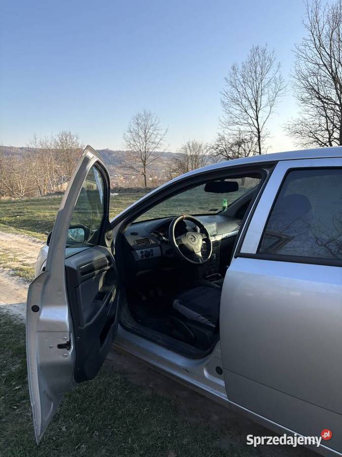 Opel Astra H Salon PolskaDokumentacja 17CDTI 101KM Ropczyce