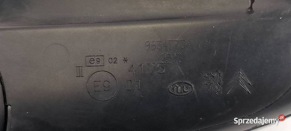 LUSTERKO PRAWE PEUGEOT PEUGEOT 307 XS PIN 6 osobowe Pozostałe kujawsko-pomorskie Lipno