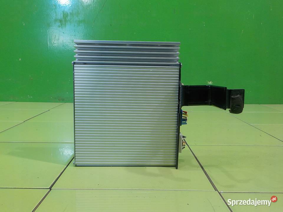 TOYOTA PRIUS II 15 VVTI 08r 5D wzmacniacz osobowe