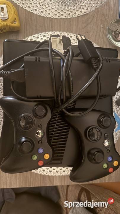 Sprzedam konsola Xbox 360 250GB Pad2gi Pad raz podlaskie Zambrów