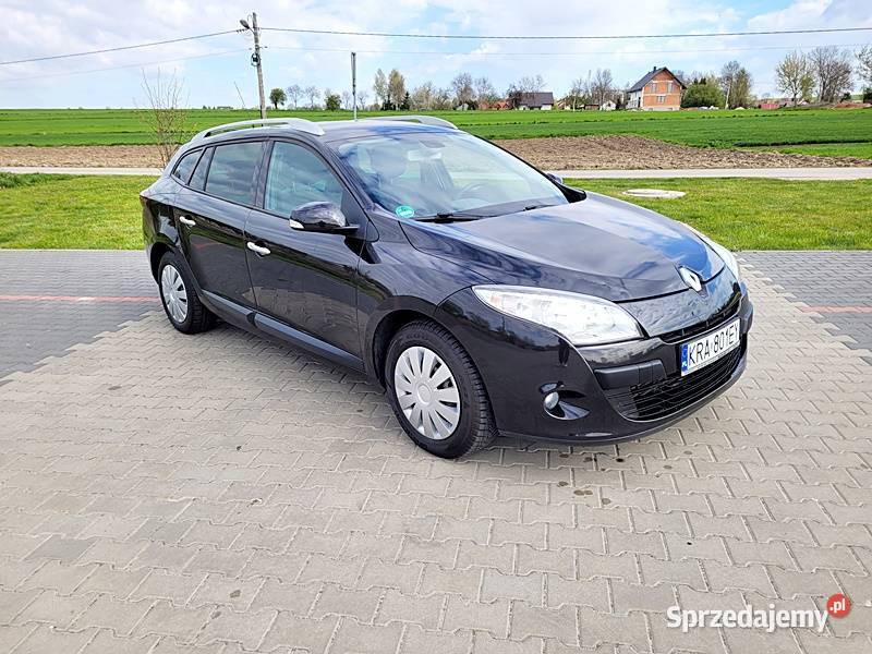 Pojemne i oszczędne kombi Megane Słomniki