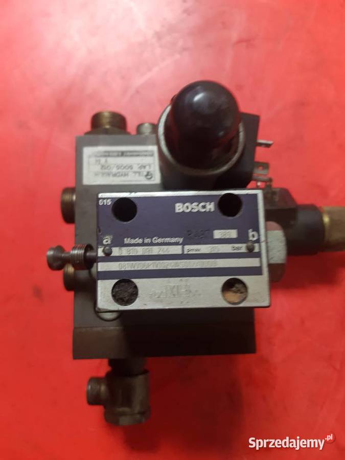 Rozdzielacz hydrauliczny BOSCH Do pras i owijarek