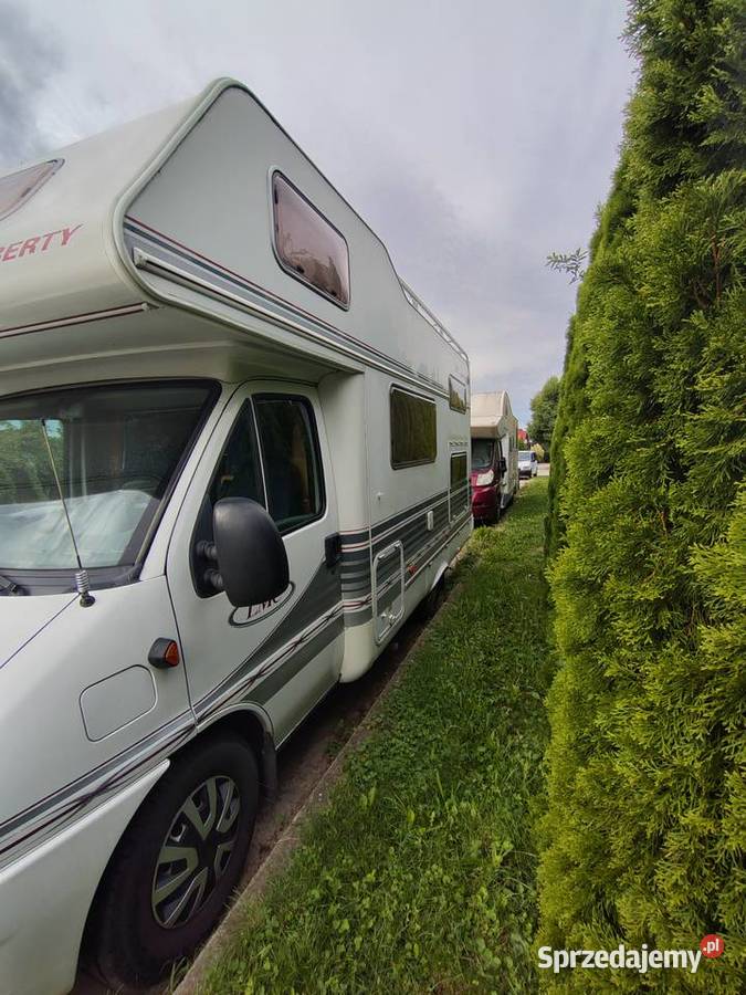 Kamper 28jtd 2xklimatyzacja luzka pietrowe Brzeg Dolny