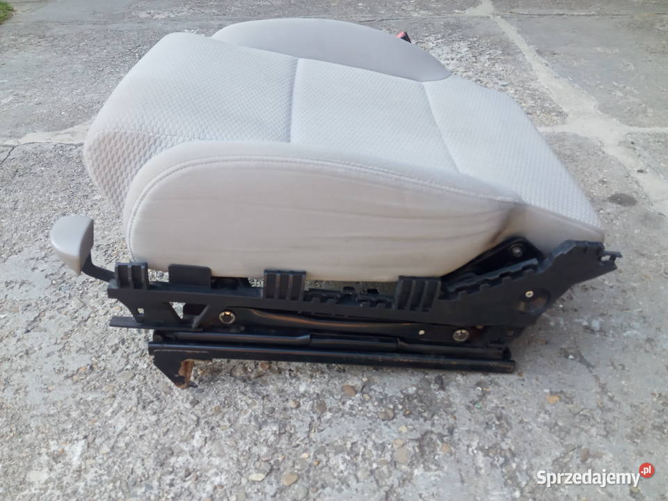 Audi A2 Fotel Siedzenie kierowcy Lewy Jasny osobowe Dębica